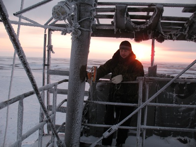 Измерение прямолинейности вышки Измерение прямолинейности вышки